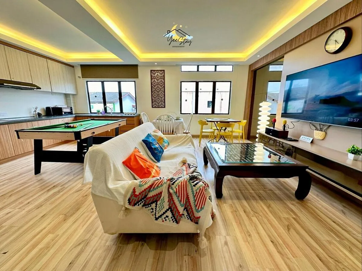 Townareatourist13Paxpooltable Villa Malacca